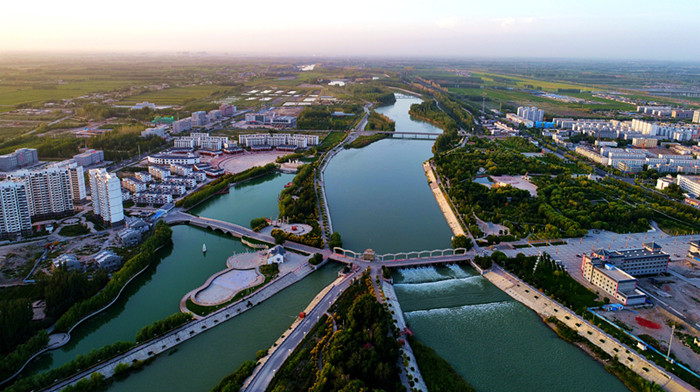 8 水在城中央_副本.jpg